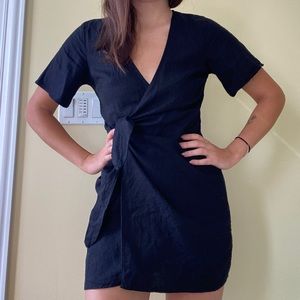 Glassons black AU size 8 linen blend mini wrap short sleeve dress